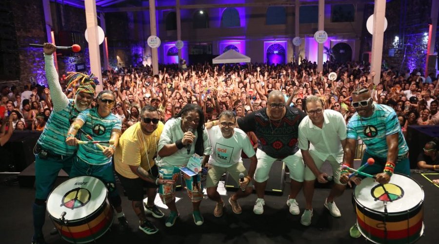 Lavagem do Beco dá lugar ao Verão Bancários